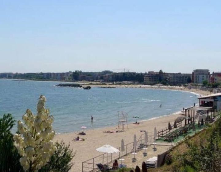 Victoria'S Apartments Nessebar Extérieur photo