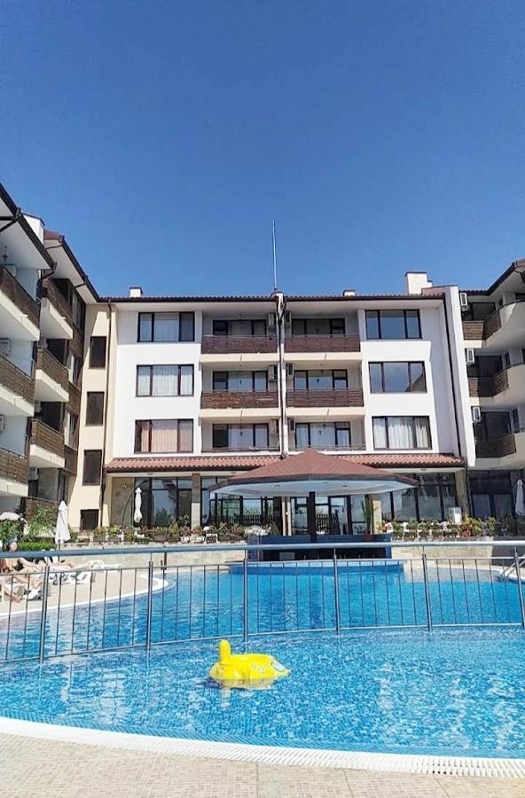 Victoria'S Apartments Nessebar Extérieur photo